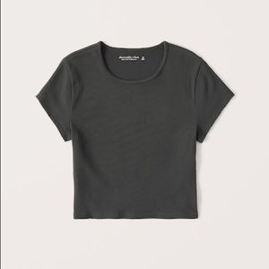 Abercrombie & Fitch short sleeve seamless ribbed crew neck xs